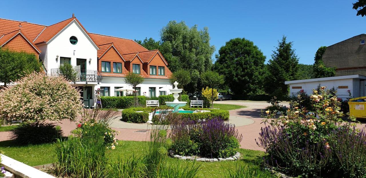 Ferienbungalow Haus Am Teich Boltenhagen  Exteriör bild