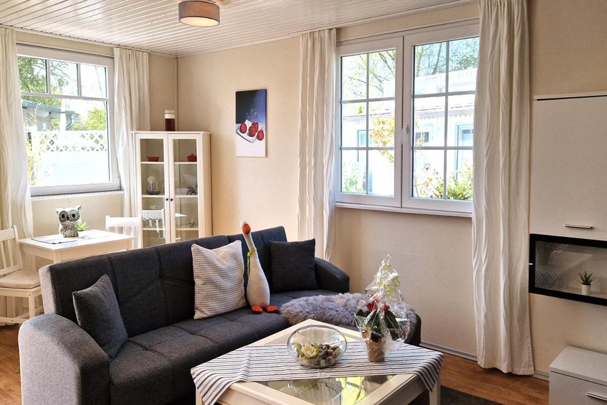 Ferienbungalow Haus Am Teich Boltenhagen  Exteriör bild